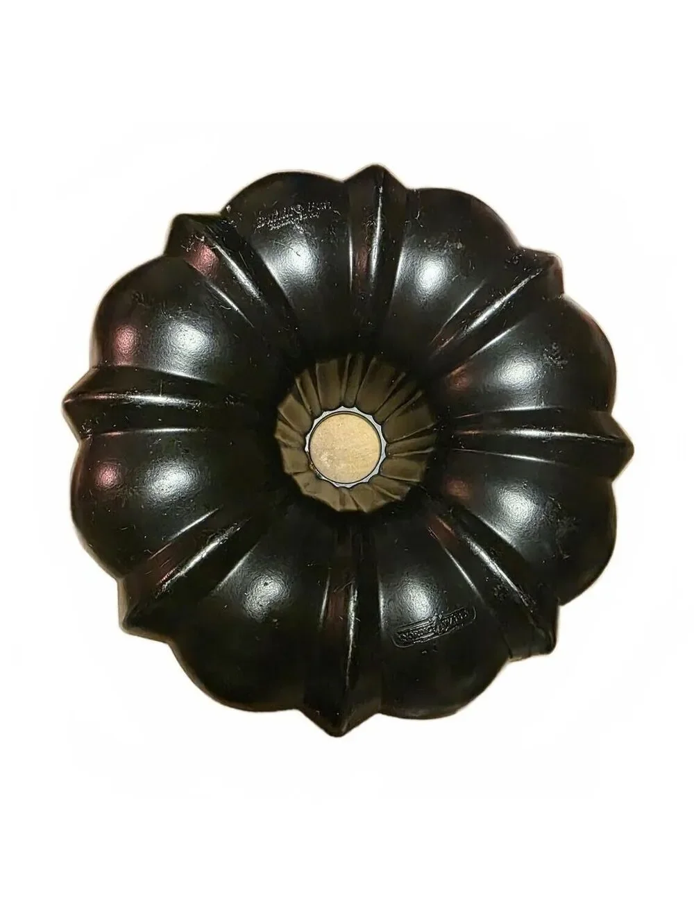 Nordic Ware Vintage Bundt Cake Pan Black Cast Aluminum 12 Cup Heavy Duty